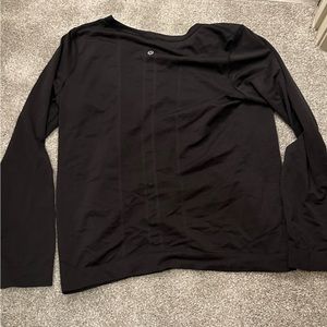 Lululemon long sleeve swiftly breeze relaxed black excellent condition
